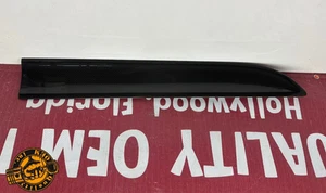 2015-2024 PORSCHE MACAN FRONT RIGHT PASSENGER DOOR LOWER MOLDING TRIM CARBON OEM - Picture 1 of 12