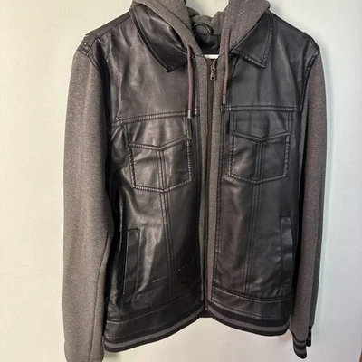 Chaqueta Kenneth Cole Reaction negra y gris con capucha y cremallera para hombre joven talla S Foto 1 de 4