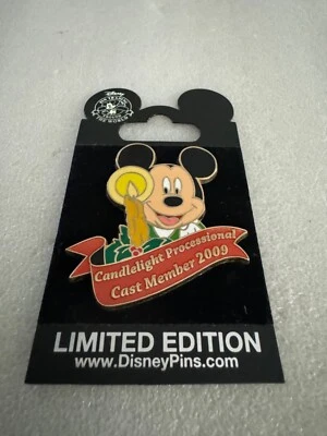 Disney Pin 74452 Cast Member Candlelight Processional 2009 Mickey Mouse LE - Image 1 of 2