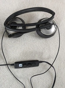 Plantronics Travel Light Audio 478USB Wired Folding Headset Upgraded Ear Pads - Picture 1 of 13