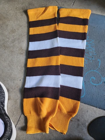 BOSTON BRUINS WINTER CLASSIC PRO STYLE KNIT HOCKEY SOCKS NEW NEVER WORN Cover