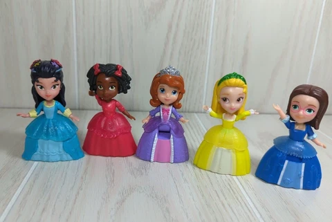 Sofia the First figures 5 pc lot Disney Ruby Amber Hildegard Jade Cover