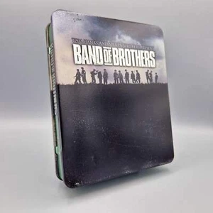 Band of Brothers Tin Box Set Blu-Ray - Mehrere kleine Dellen und Kratzer - Bild 1 von 3