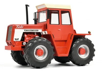 SCHUCO 450910900 International Tractor 4166 Red 1:32 scale - Image 1 of 2