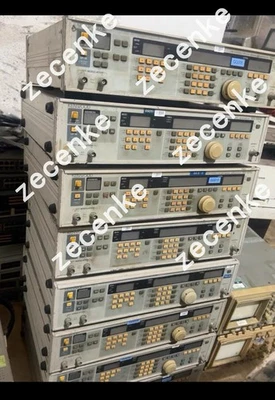 1 PCS Kenwood SG-5110 FM Stereo / FM-AM Signal Generator, 100KHz-110MHz - Image 1 of 2