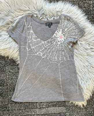 Serigrafía salpicaduras blanqueado telaraña Nollie para mujer talla T mediana Foto 1 de 4