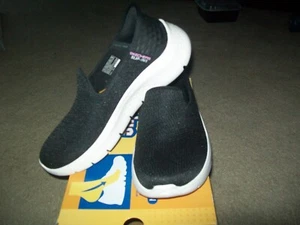 SKECHERS Slip-Ins SIZE 7.5 Black Memory Foam Go Walk Shoes NEW IN BOX WITH TAGS - Picture 1 of 5