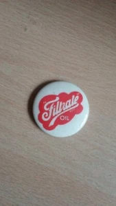 Filtrate Oil Badge 1960 - Picture 1 of 2