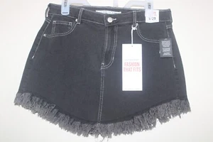 Celebrity Pink Women's Black Festival Skirt Fashion That Fit SZ 9/29 - Picture 1 of 9
