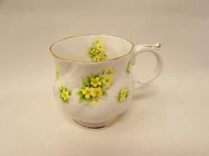 Countryside Series by Queen's Primrose Footed Cup b426 - Picture 1 of 2