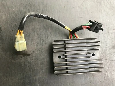 Ducati 848 EVO 2010 SH579EA regulador de voltaje Foto 1 de 3