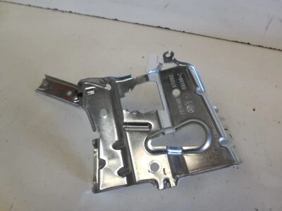 BMW E60 530xi 2006 sedán soporte de montaje en panel de puerta lateral derecha 7079366 Foto 1 de 4