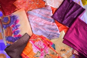 Venta al por mayor Lote de 5 Piezas Pesado Banarasi Brocado Sari Arte Seda Vintage Tela Sari - Imagen 1 de 10