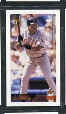 2001 Pacific Private Stock PS-206 Action - #9 - Albert Belle - Orioles