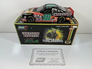 1:18 1998 REVELL #18 INTERSTATE BATTERIES SMALL SOLDIERS BOBBY LABONTE MIB - Picture 1 of 19