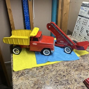 Vintage Tonka Dump Truck - Original Red And Yellow With Sand Loader - Nice🔥🔥 - Picture 1 of 24