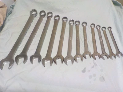 (12) Snap-on SAE 12-PT. Juego de llaves combinadas (1/2 a 1 1/4) Foto 1 de 4