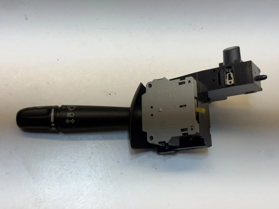 Interruptor de control de limpiaparabrisas con señal de giro Mitsubishi Raider 2008 OEM 56045515AA Foto 1 de 4