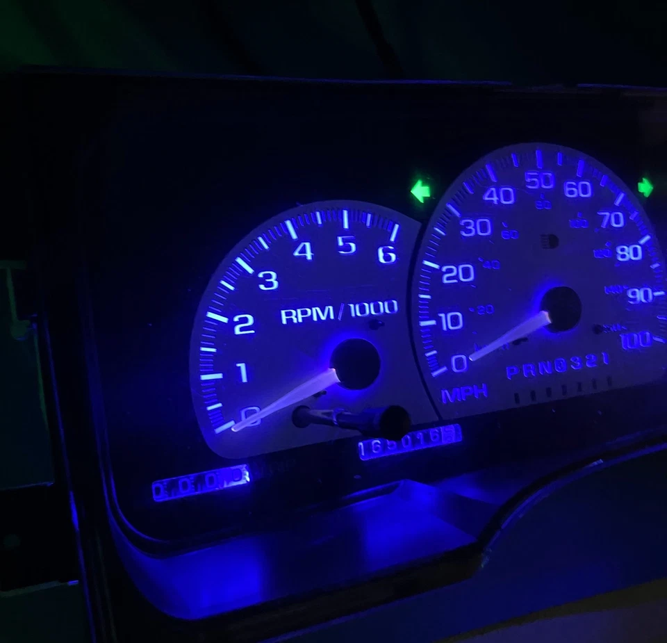 Cuadro de instrumentos Chevy Silverado 1996 OBS menos de 300 k pieza de repuesto Foto 1 de 4