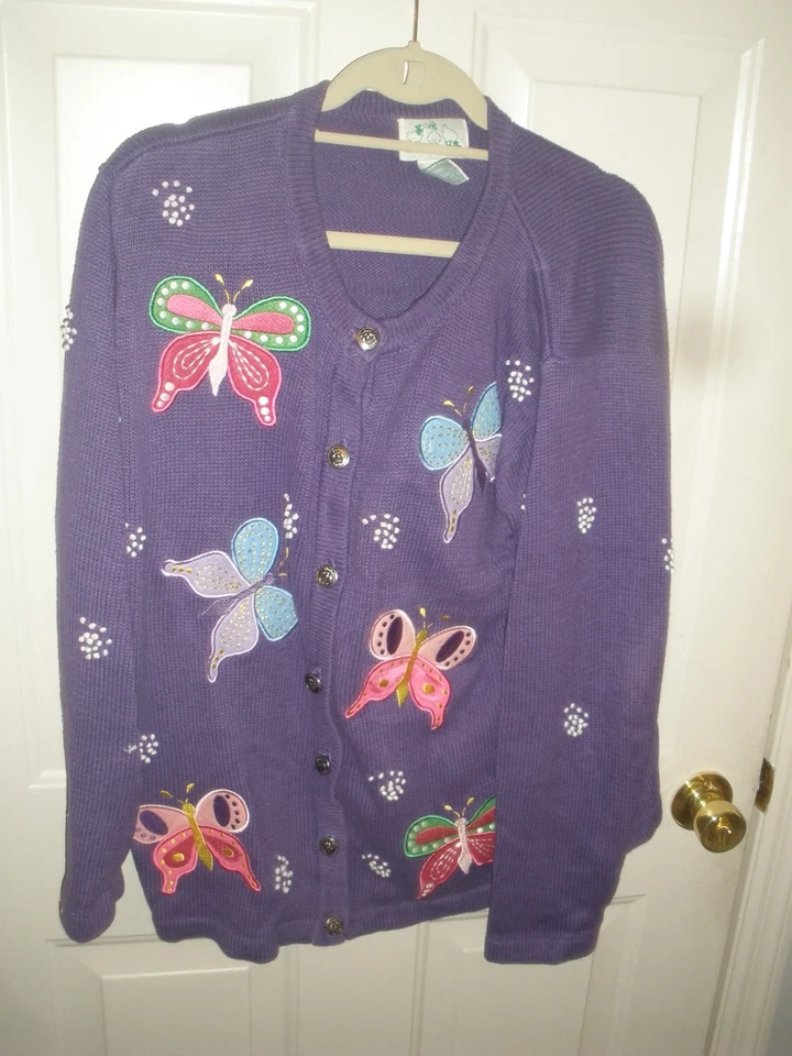 Vintage Women's Purple Sweater w/butterflies the Quacker Factory M 55%ramie(T103 - Image 1 of 3