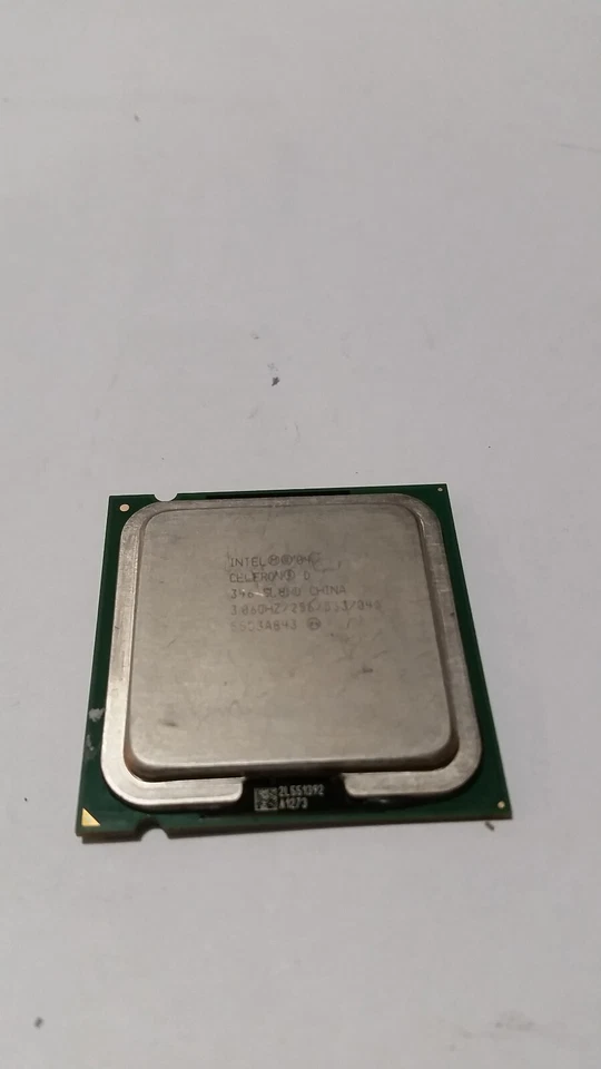 Processeur Intel Celeron D 346 3,06 GHz socket 775 533 mhz FSB CPU SL8HD - Photo 1/1