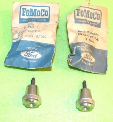 Ford Custom Galaxie 500 XL LTD 1965 1966 7 litros convertible nuevo en stock perillas de control de radio Foto 1 de 4