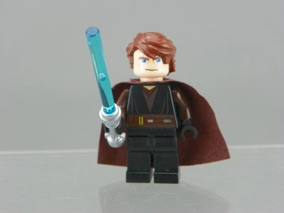 LEGO Star Wars Anakin Skywalker Minifigure sw0183 Authentic Light Saber Cape - Image 1 of 4