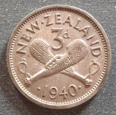 New Zealand - George VI, Silver Threepence, 1940, toned - Image 1 of 2