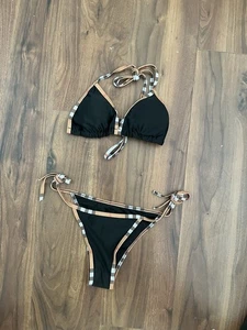 Burberry Bikini Style black nova Check Size 8 Uk in vgc - Picture 1 of 3