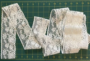 Menge 5 Stück cremefarbene Blumenmuster 3 Zoll flache Spitzenborte 19 Fuß oder 6 Yds Braut - Bild 1 von 4
