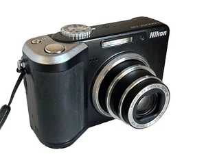 Nikon Digital Camera Coolpix P60 8.1MP Black - Picture 1 of 10