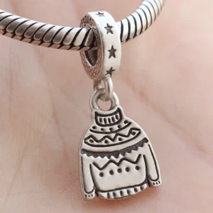 925 Sterling Silver Winter Ugly Sweater Charm Pendant For Bracelet Chain - Picture 1 of 6