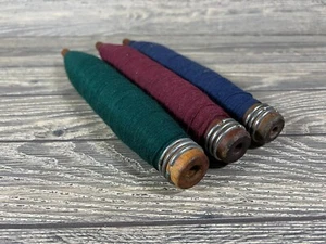 Antike Holz Webspulen Shuttle Spulen mit Faden - Bild 1 von 2