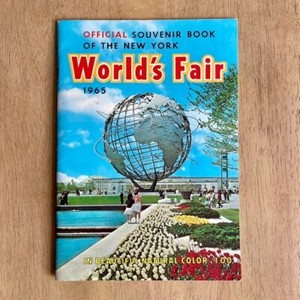 1965 New York WORLD'S FAIR Official Souvenir Book- Bright Photos, Displays Great