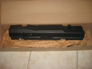 BRAND NEW BMW Right Side Radiator Bracket Module Mount - Genuine BMW 17119487033 - Bild 1 von 1