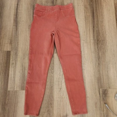 SPANX Nantucket Red Jeanish Leggings, Women's Medium, Coral, Flattering, Spring - Image 1 of 4