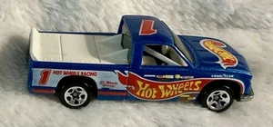 HOT WHEELS 1996 RACE TEAM SERIES III CHEVY 1500 #2/4 BLUE 1:64 Diecast MINT - Picture 1 of 1