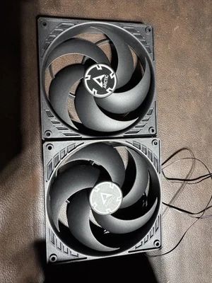 ARCTIC P14 140 mm Case Fan Pressure-optimised quiet motor PC B-Stock (2 fans) - Image 1 of 2
