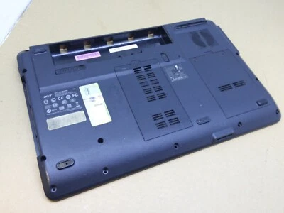 Acer Aspire 15.6" 5532 Base de Estuche Inferior Negra + Puertas de Acceso - AP06R000400 153 Foto 1 de 3