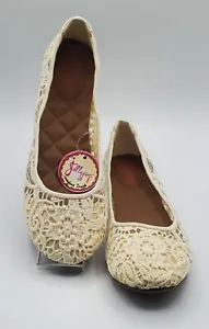 Jellypop 'Freda' Off White Lace Ballet  Slip On Flats Size 8.5 M  NWT - Picture 1 of 9