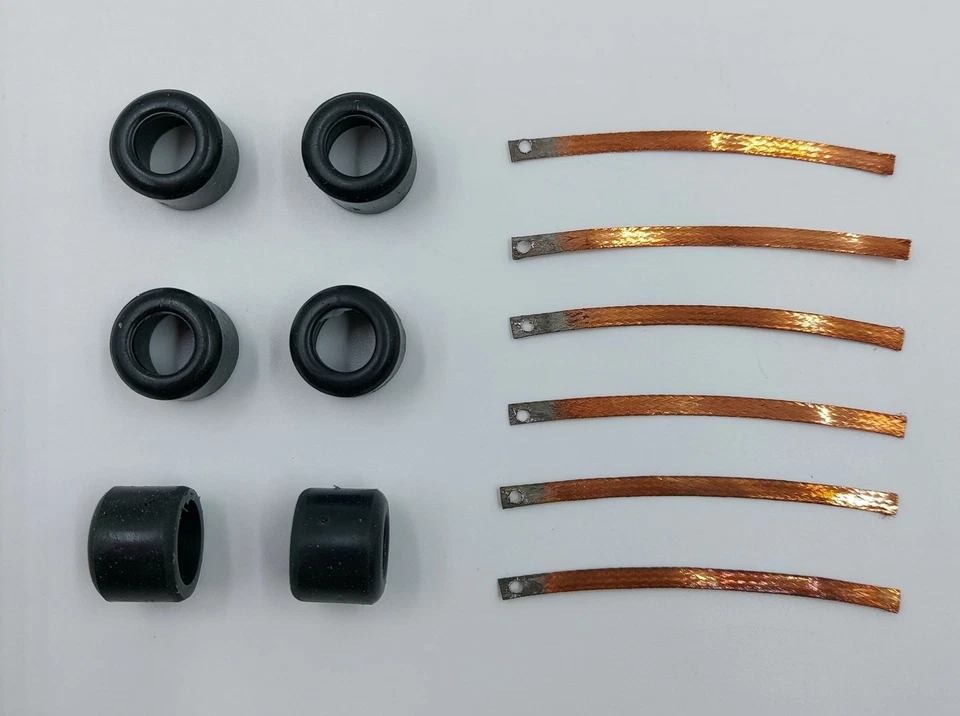 Polistil slot car F1 Champion 175 HP gomme contatti striscianti ricambi 1:32 - Immagine 1 di 1