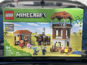 LEGO® Minecraft® The Pillager Outpost and Ravager 21278 - Picture 1 of 2