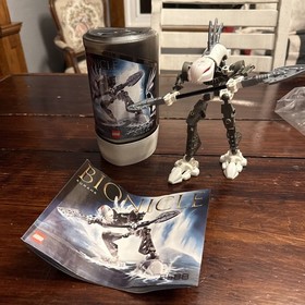 2003 Vintage LEGO Bionicle Rahkshi 8588 Kurahk Set NEAR Complete With Canister