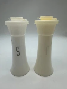 Vintage Tupperware 6" Hourglass Salt & Pepper Shakers Set- Faded "P" - Picture 1 of 4