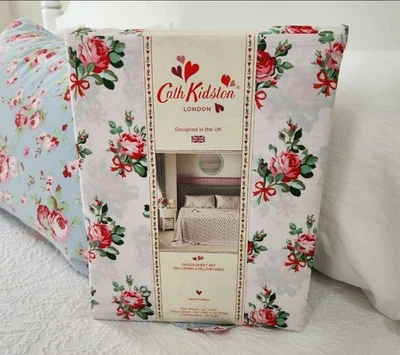 NWT CATH KIDSTON SHABBY CHIC ROSES & RIBBONS FLORAL QUEEN SHEET SET - Image 1 of 3
