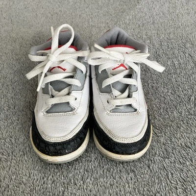 Кроссовки Nike Jordan 832033-120 детские размер 8,5c белые черные красные средний размер - Изображение 1 из 4