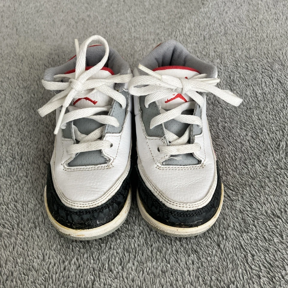 Nike Jordan 832033-120 Niños Talla 8.5c Blanco Negro Rojo Medio Top Zapatos Foto 1 de 4