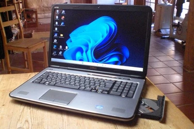 DELL XPS 17 L702X-17"- i7-2670QM-Win11PRO newSSD+1 TB HD-16GB -CD/DVD - Sehr gut - Bild 1 von 4