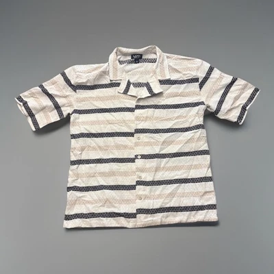 Рубашка мужская BoohooMan средняя вязаная с воротником на пуговицах в полоску повседневная - Изображение 1 из 4