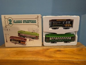 2 Classic Streetcars HO Scale San Francisco Cable Car Desire Street Trolley NEW - Picture 1 of 1